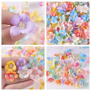 50PCs 미니 인공 장미 꽃 머리 실크 가짜 홈 Dceor 웨딩 장식 공예 화환 선물 액세서리
