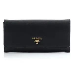 프라다 MUST IT_PRADA 26SS 사피아노 골드 로고 장지갑 1MH132 QWA F0002)