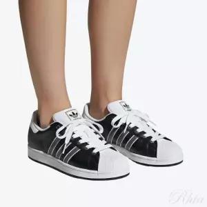[아디다스] 슈퍼스타 II 블랙 메탈릭실버 화이트 JQ3209 151909740