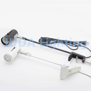Led 전시 조명 스포트라이트 막대와 클립이 있는 책상 램프 광고 프로젝션 긴 팔 레딩 테이블