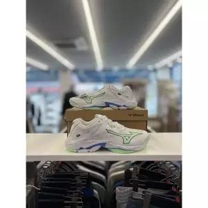 [여주점][미즈노]남여공용 배드민턴화 V1GA240102 WAVE LIGHTNING Z8 WIDE 웨이브라이트닝Z8