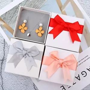 WL 주얼리 케이스 3색 리본상자 7.5X7.5cm-WFNMYD7