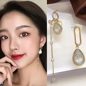 자개 물방울 비대칭 드롭 체인 귀걸이 골드-WFNQ9WG