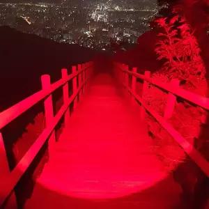 적색불빛 LED 헤드랜턴 충전식 AT-Z3 x2000 줌라이트 500루멘 빨강불 낚시