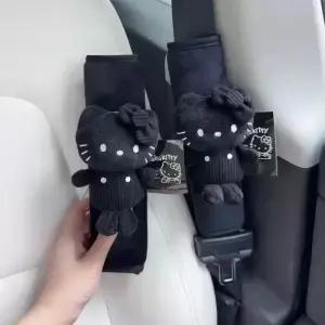 2pcs 귀여운 헬로 키티 자동차 안전벨트 커버 쿠션 플러시 어깨 스트랩 보호대 패드 인테리어 유니버설