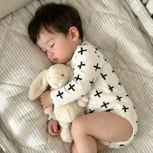 플러스패턴 긴팔 바디수트