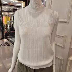 [BCBG]여름25 슬리브리스 니트 B5B6G291