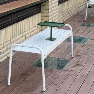 철제 벤치 의자 공원 대기 관공서 학교