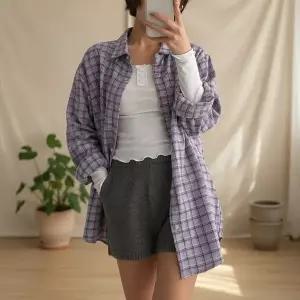 [하프클럽/]여성 슬림 단추 골지 페미닌 핏 비침 티