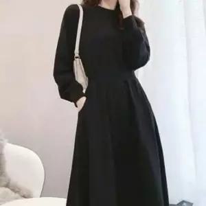 긴팔 A라인 맨투맨 원피스 꾸안꾸 강조 플레어 여자 허리라인