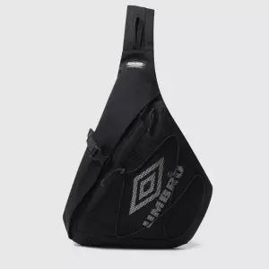 엄브로 슬링백 B1 UR223CBG55 BLK0 LGR0