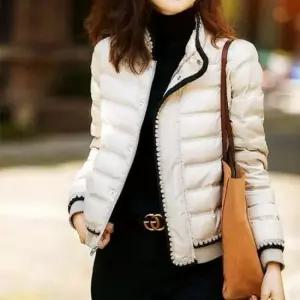 배색 경량 여성 점퍼 숏패딩