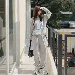 [하프클럽/]여성 스포티 트레이닝룩 맨투맨 프린팅 세트