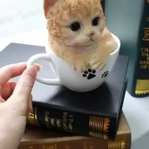 고품질 뉴 컵속의 고양이 장식품 선반 인테리어 미니어 (W5BB217)