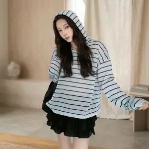 여성 세가지 컬러 스트라이프 긴팔 후드 오버 티셔츠_25462533_588872