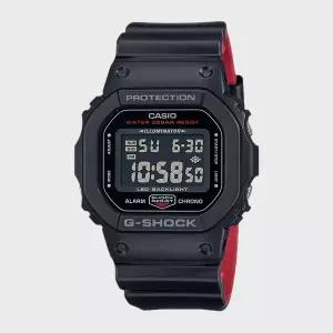 [지샥]G-SHOCK 지샥 DW-5600UHR-1 레드 블랙 스퀘어 디지털시계