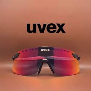[오늘출발] 우벡스 페이스스테이지 미러 스몰 무광블랙 / 레드 미러렌즈 UVEX pace stage S 김도영고글 야구 러닝 라이딩 등산 낚시 고글 선글라스
