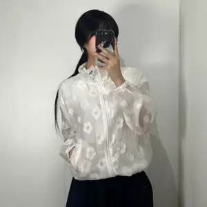 (옵션 화이트free)숏점퍼 오버핏점퍼 여자점퍼 여름 캐주얼점퍼 여성아우터점퍼 롱점퍼 바람막이