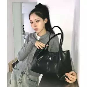 MUCENT 에페 미들 스티치 레더 토트백 (남녀공용) 183588