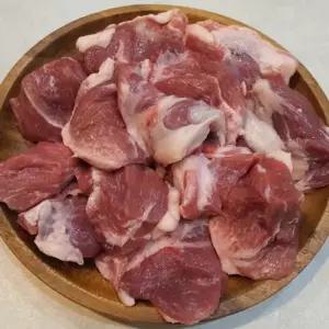 생활 돼지고기 관자살 모든순간 돼지 특수부위 뒷고기 500g 고기 수앤서C3