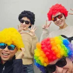 [룽스_66]네컷 기본 폭탄 뽀글머리 가발 레드