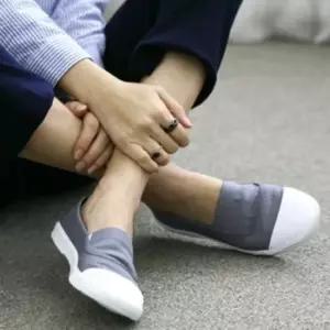여자 단화 여성 스니커즈 데일리 낮은 편한 신발 캔버스화 캐주얼화 슬립온 고무신