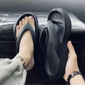 /신상오픈런 여름 여행 커플 슬리퍼 남녀공용 쪼리 신발