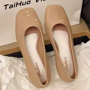 쿨샵 여성 플랫슈즈 심플한 데일리룩 에나멜 스퀘어토 단화 여성로퍼 여자로퍼