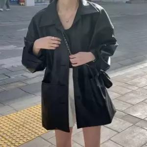 오버핏 하프 레더자켓 봄가을 가죽 자켓 스타일리쉬 여성야상자켓 (WEA9EEB)
