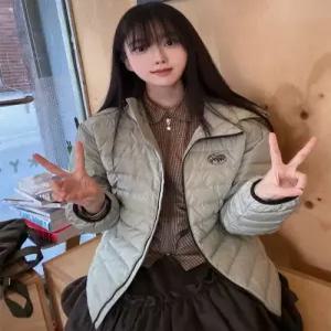 지프 크레스트 쉴드 마이크로볼 라이트 패딩 자켓 JQ5JPU421LK 경량패딩 패딩