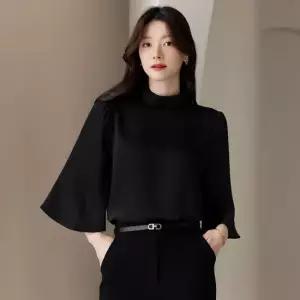 [시크라인] 로라벨리 날개소매 새틴 블라우스