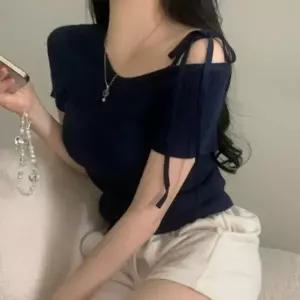 여성 여름 여리핏 언발 오프숄더 리본 반팔 니트탑