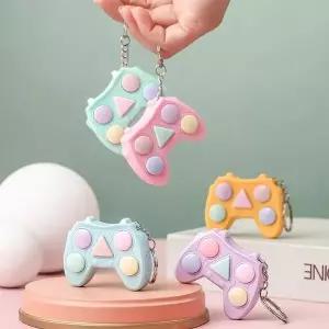 휴대용 미니 기억력 게임기 열쇠고리 키링 가방고리 기억력게임 미니게임기 (W907D68)