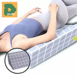 안정적 삼각쿠션 거실용 간병 보조용품 등받이쿠션 편안한 용품 간병용 자세변환형 침대용 쿠션 욕창방지