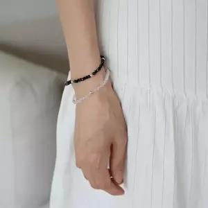 /옷자락 여자 여름 클리어 아크릴 볼비즈 팔찌