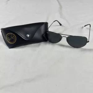 레이밴 RB3026 에비에이터 선글라스 블랙 프레임 62mm 대형 그레이 렌즈 이탈리아 제조