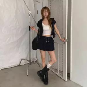 옷자락 여자 체형커버 여리핏 반팔 후드집업 캉캉 미니스커트 데일리 세트