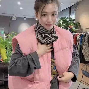 여자 캐주얼 얇은 보온 조끼 순정 패딩조끼 민소매 패딩 라운드 원픽1