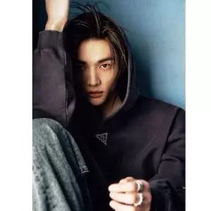 [게스]진 후드티 남성 후드티셔츠 남녀공용 STAR MQ1K4490 LE1221351685