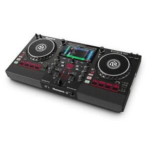 스템 분리 기능이 있는 Numark Mixstream Pro+ DJ 컨트롤러, 2개의 덱, Wi-Fi 스트리밍, 믹서, 7인치 터치스크린, 스피커, 세라토 및 가상 DJ와 함께