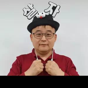 마술용 (제작기간 한달 맞춤 소요) JL매직 제작 가능 20개부터 팝업모자 살자 마술도구 -