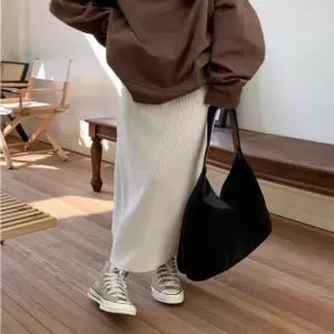 셀럽하우스 A라인 롱 골덴 밴딩 스커트 여유핏 여자 데일리