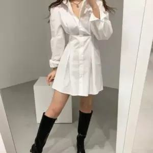 셀럽하우스 여성패션 데이트룩 카라 단추 퍼프 소매 미니 원피스