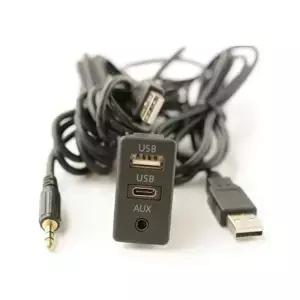 실용적인 자동차 확장 패널 케이블 USB TypeC Aux 인터페이스 전원 어댑터 수정