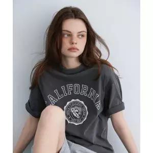 후아유 California Dyed Graphic T-shirt WHRPG2522U