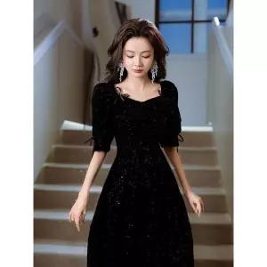 샴페인 이브닝 피로연 신부 연주회 레드 글리터 블랙드레스