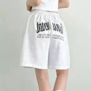 셀럽하우스 레터링 프린트 숏 팬츠