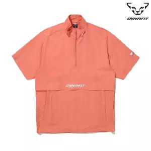 매장정품 DYNAFIT 다이나핏 캐쥬얼한 감성의 공용 VASTO (바스토) 반팔 아노락 (Coral) YUM24601P6 _GNMJ 1