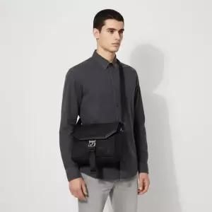 베르사체 Neo Nylon Barocco Messenger Bag 1011988 1A08705 1B00E) 나일론 바로코 메신저백)