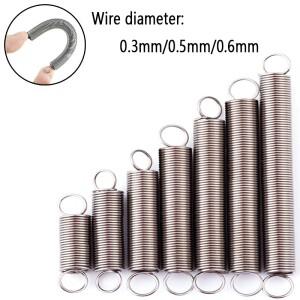 304 스테인레스 스틸 소형 인장 스프링 10개 듀얼 후크 와이어 0.3-0.6mm 외경 3-8mm 길이 15-50mm DIY 및